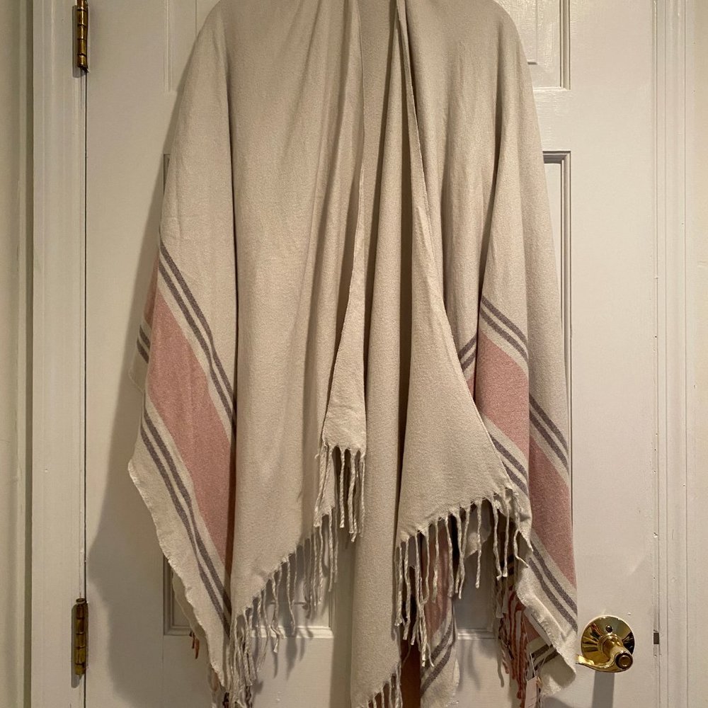 Siizu Light Gray and Pink Wrap